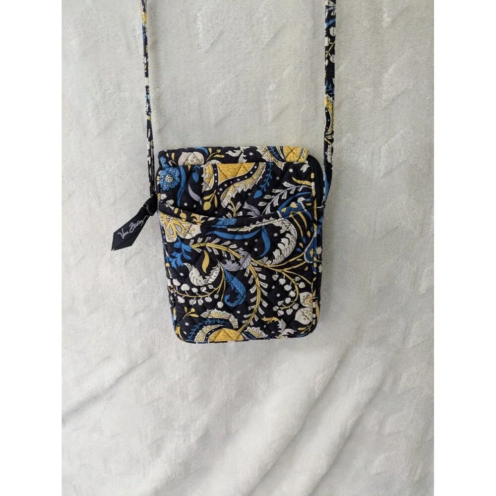Vera Bradley Ellie Blue Elephant Pattern Crossbody Purse